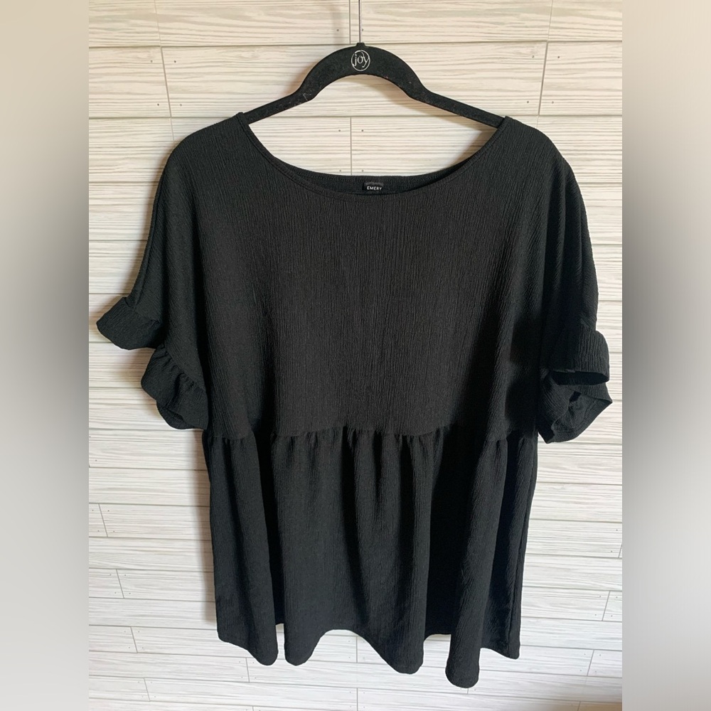 Emery rose Black Ruffle Sleeve Peplum Top
